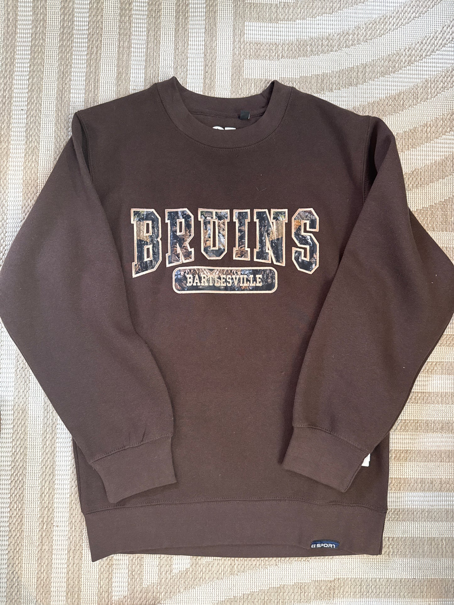 Bartlesville Bruin Sports Crew Neck Sweatshirt / Gray w Pockets