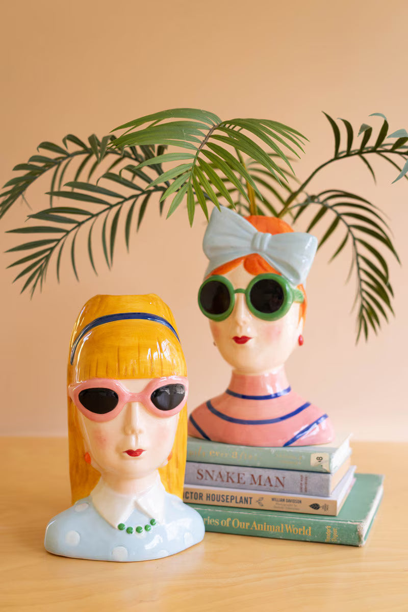 Lady Vase with Sunglasses ( Assorted )