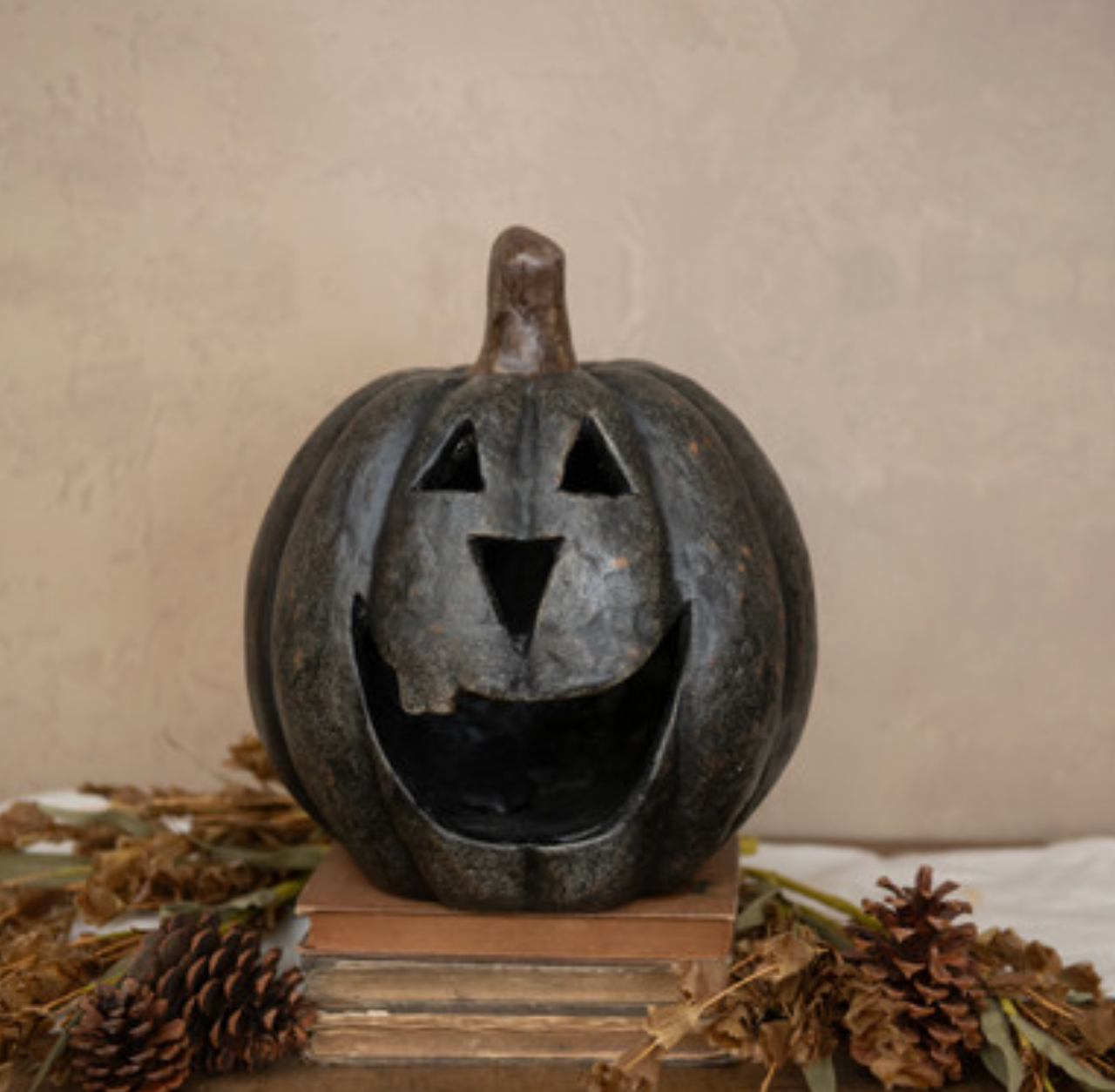 11" Black Big Mouth Pumpkin