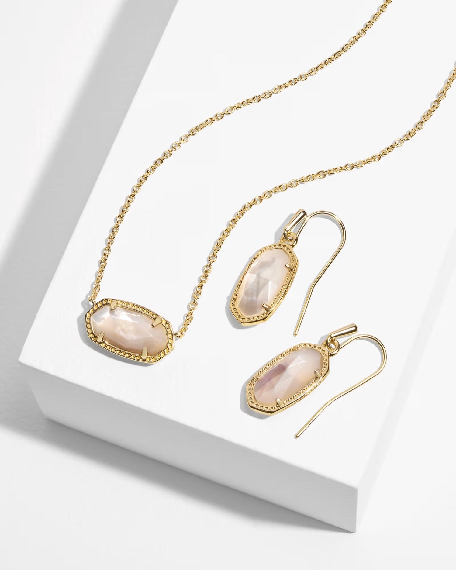 Kendra Scott Jewelry