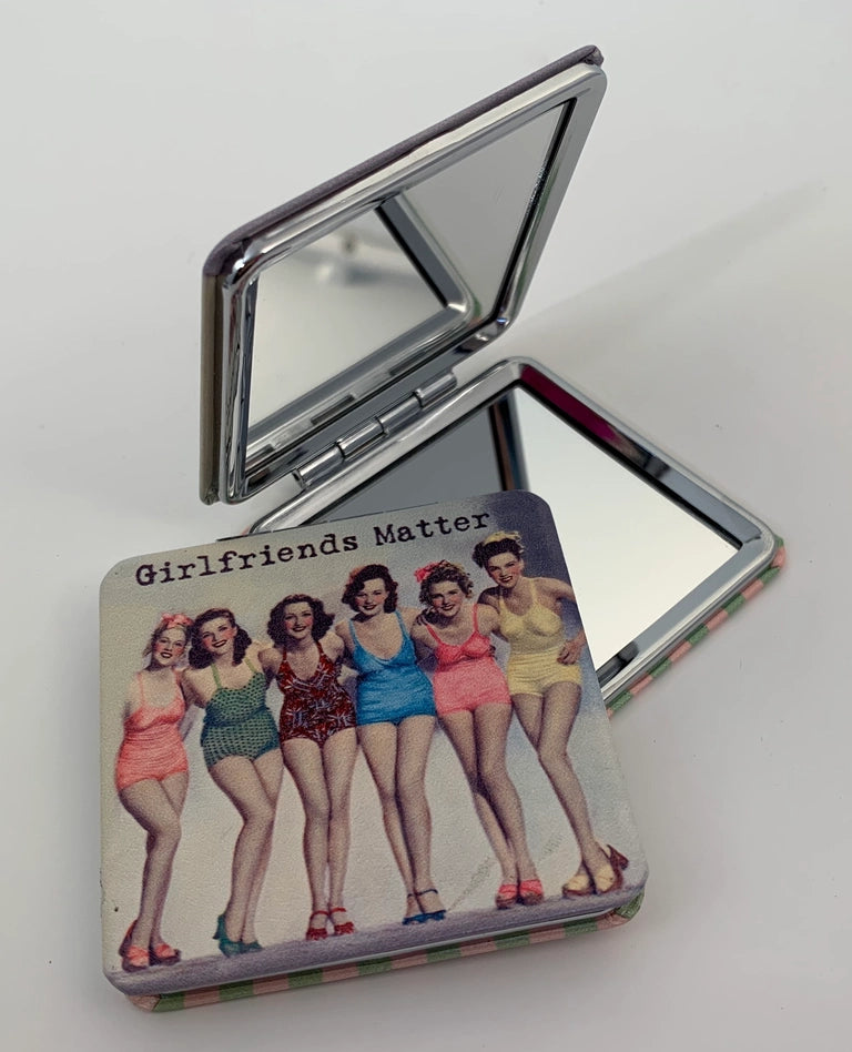 Compact Mirror Girlfriends Matter ( Assorted )