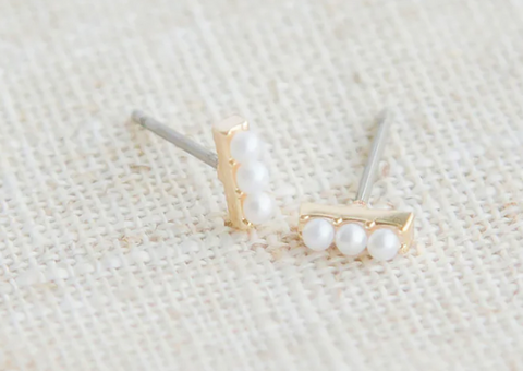 Mindy Earrings ( Gold / Pearl )