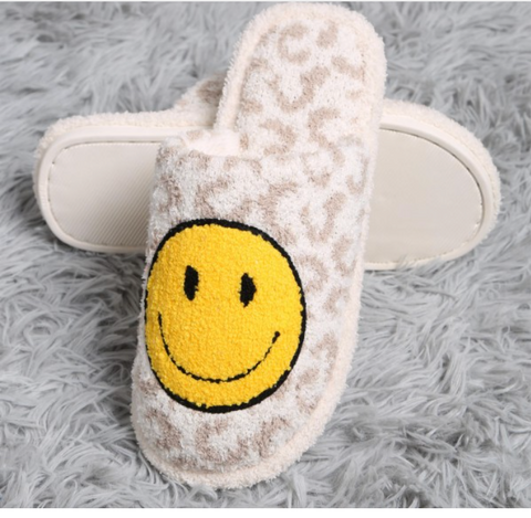 comfy Luxe Leopard Print Smiley Face Slippers