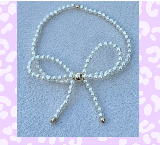 Classic Pearl Bow Bracelet
