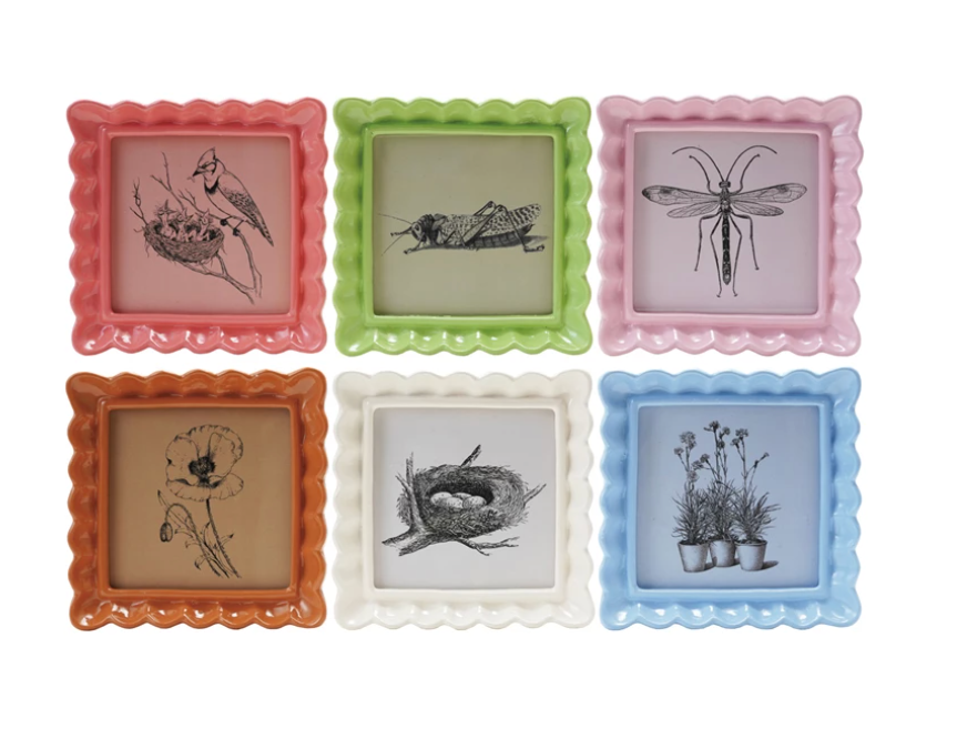 Resin Ruffled Photo Frame, 6 Colors