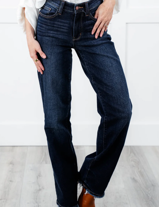 Judy Blue  Dark Wash Straight Leg Jeans w/  Frayed Hem