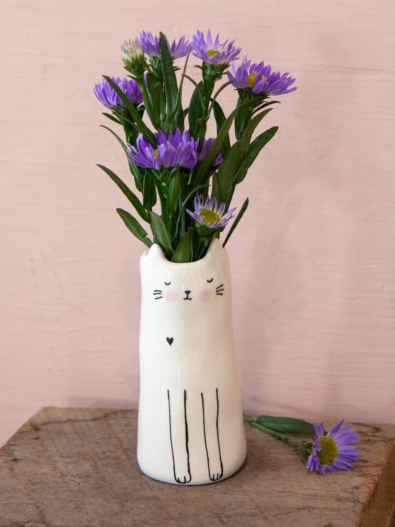 Cutest Little Bud Vase ( Assorted )