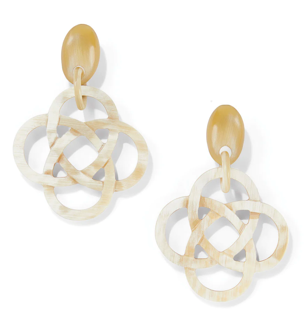 Interlok Horn Post Earrings ( Cream ) JA9330*