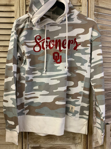 Pull and top bear camouflage hoodie